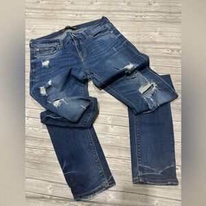 Express Jeans size 8L.